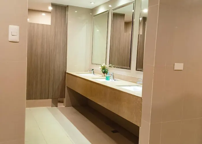 Bp952 With Balcony And River View Апартаменты *